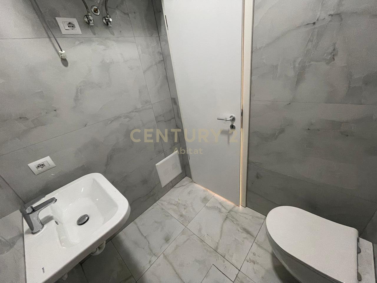 APARTMENT 2+1+2 FOR RENT, NEW BOULEVARD - TIRANA