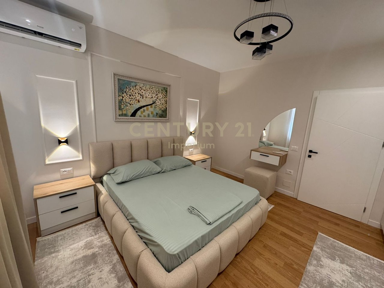 SHITET Apartament 2+1 – Hyrje e Kopshtit Zoologjik, Tiranë ?
