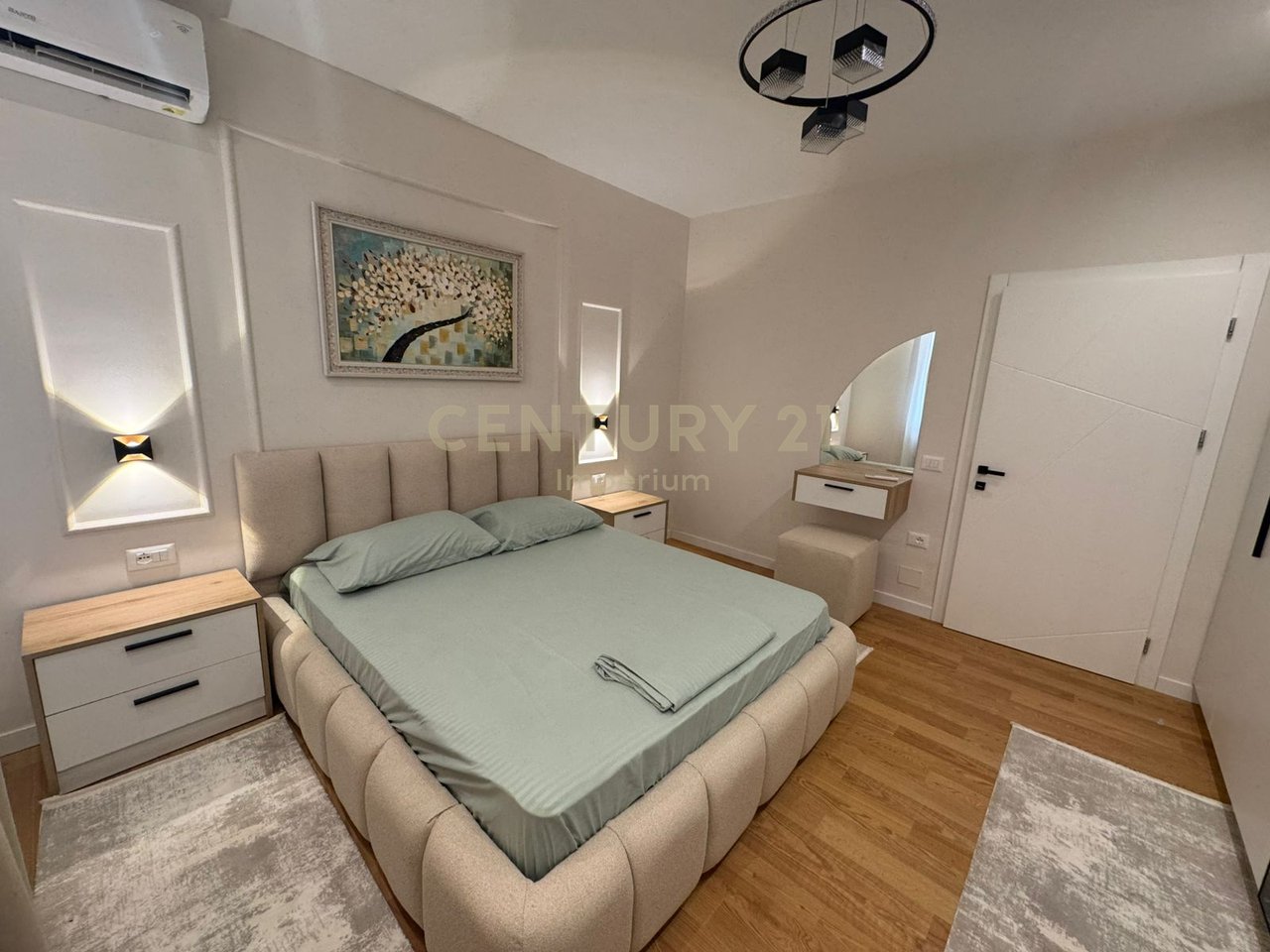 SHITET Apartament 2+1 – Hyrje e Kopshtit Zoologjik, Tiranë ?