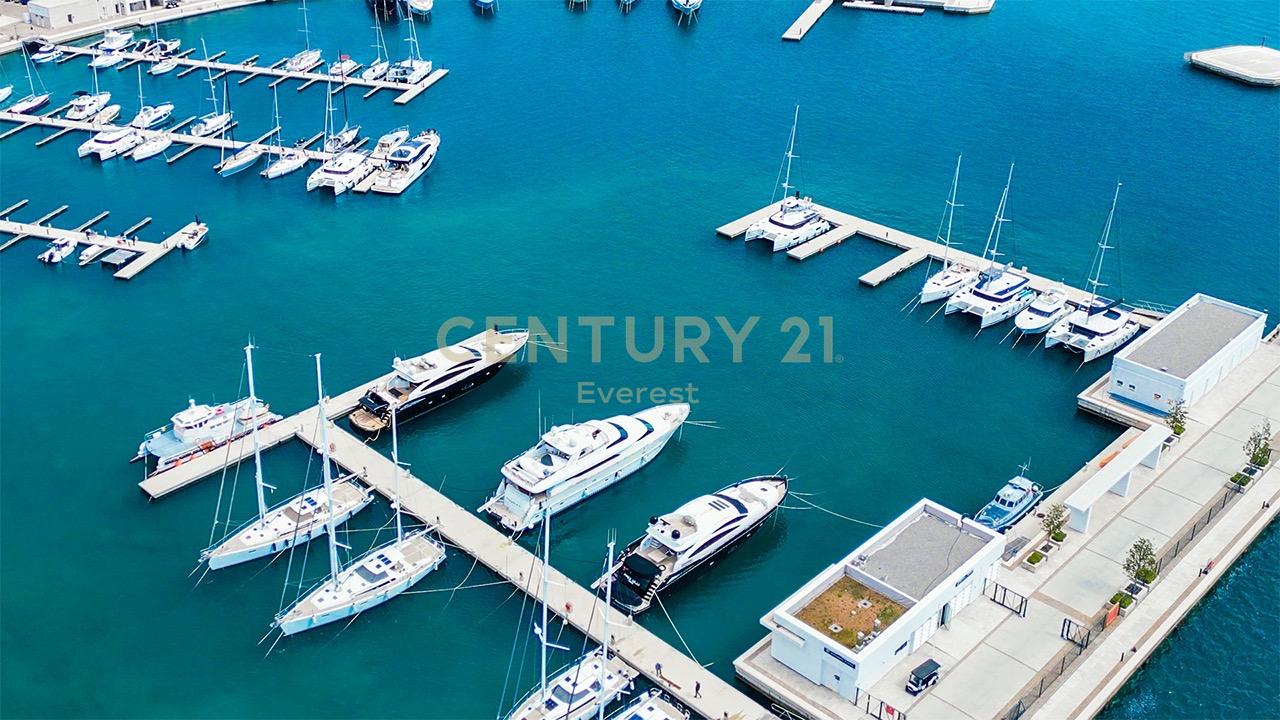 APARTMENT 1+1 FOR RENT IN "PORTO LALZI" HAMALLAJ!
