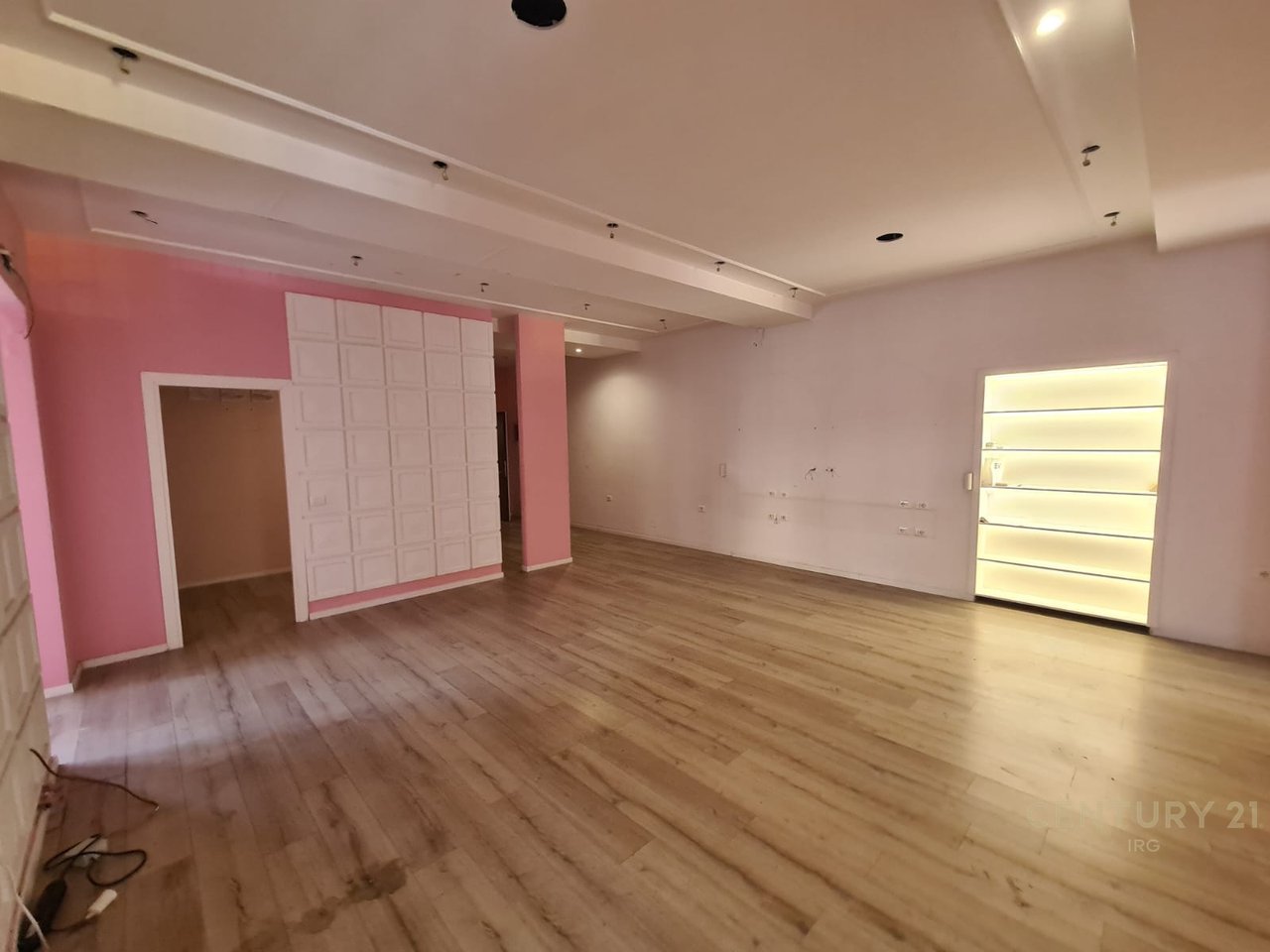 APARTAMENT 3+1+2 TEK STADIUMI DINAMO!
