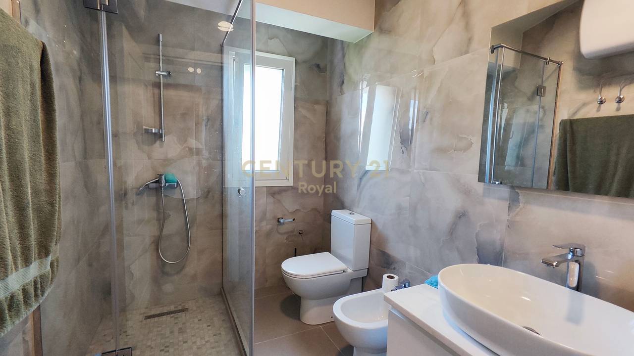 Casa privata in affitto per uso residenziale e commerciale!