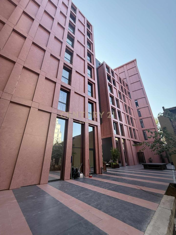 Apartment 3+1+2 for Rent on Kavaja Street!
