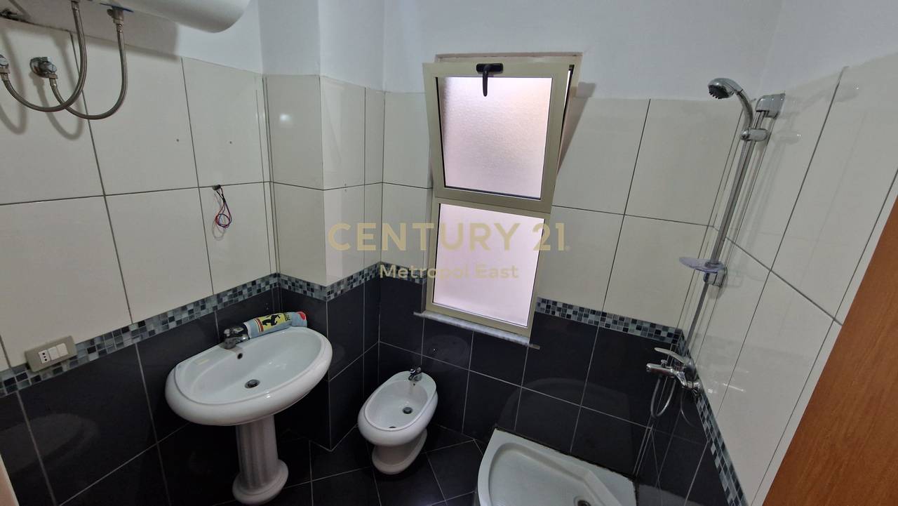 Appartamento 2+1+2 in Vendita – Ex Distretto, Durrës