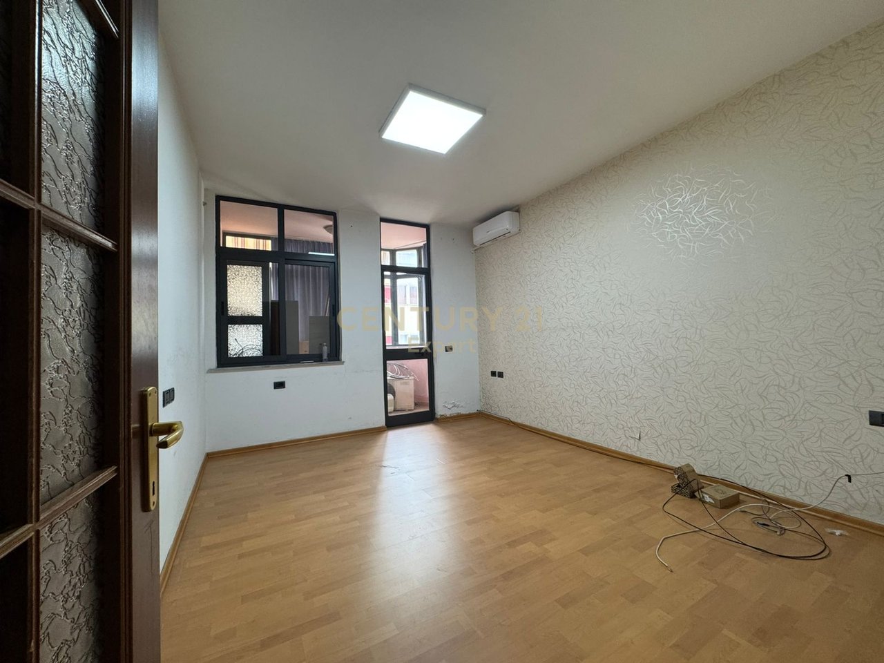 OFFICE SPACE FOR RENT