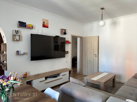 Apartament 1+1 per Shitje ne Myslym Shyr