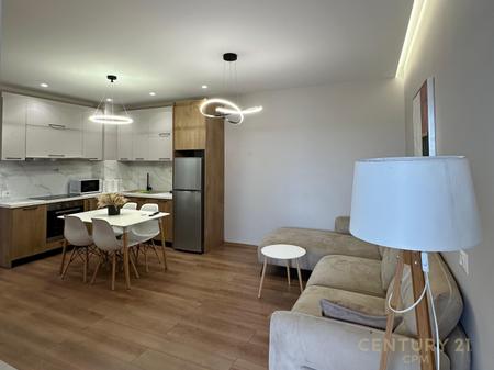 Apartament 2+1+2 me Qira pranë kompleksit Delijorgji!