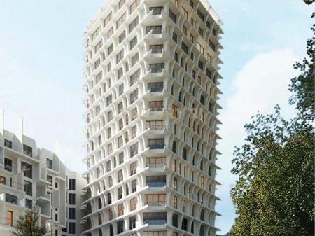 Shitet Apartament 1+1 Bulevardi Ri (Park Avenue) !