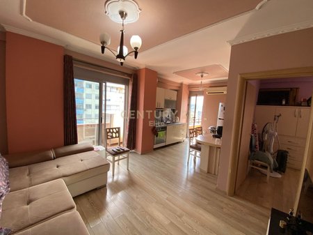 Shitet, Apartament 1+1+Verande, Prane spitalit HYGEA