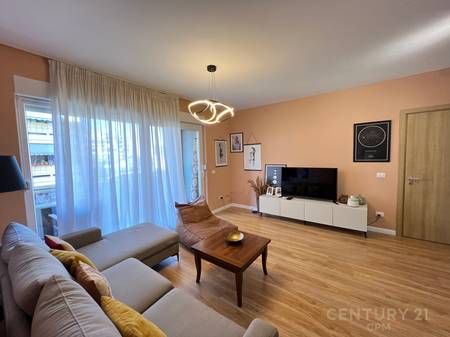 Appartamento 2+1 in affitto in via Barrikadave!