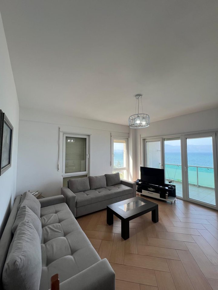 APPARTAMENTO 2+1+2 IN AFFITTO, SUL LUNGOMARE! VISTA MARE!