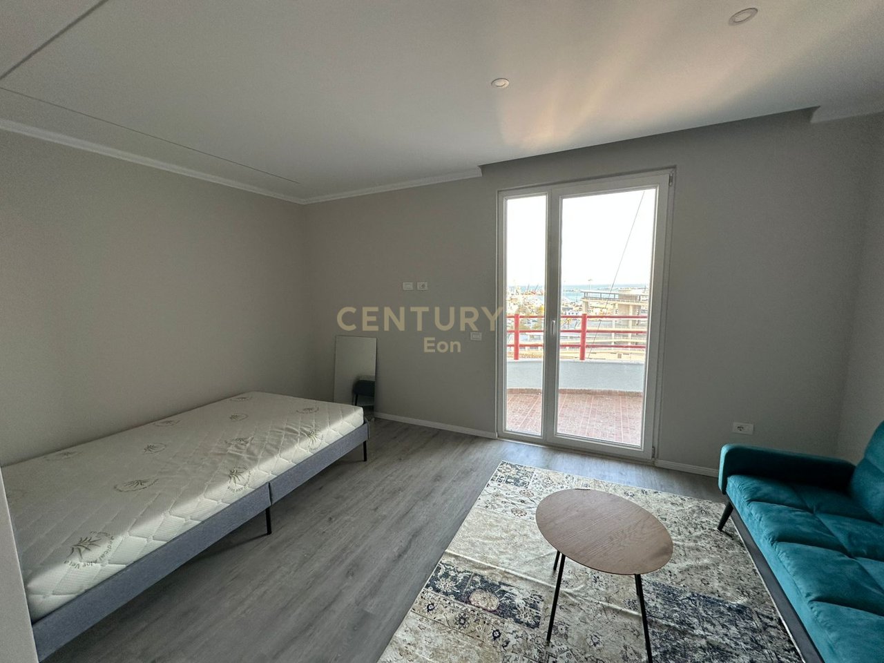 STUDIO APARTMENT FOR RENT IN THE CENTER OF DURRES WITH A PORT VIEW, NEAR THE WATER SUPPLY!