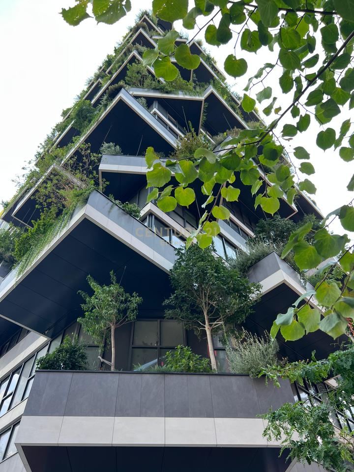 Apartament 3+1+2 Për Shitje te Vertical Forest