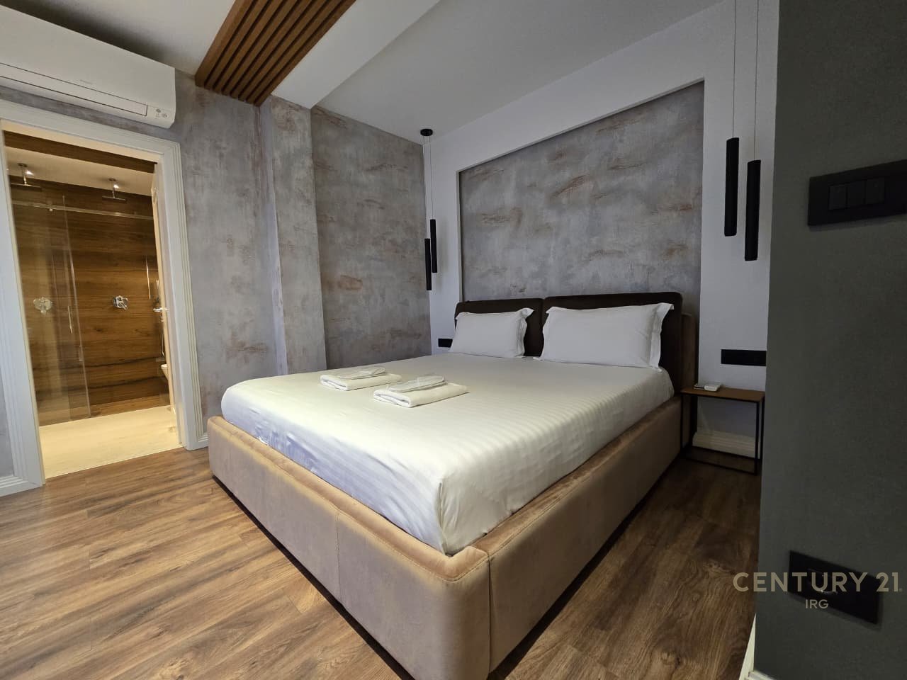 Premium Apartment 2+1 with Veranda for Sale in the Center of Tirana!