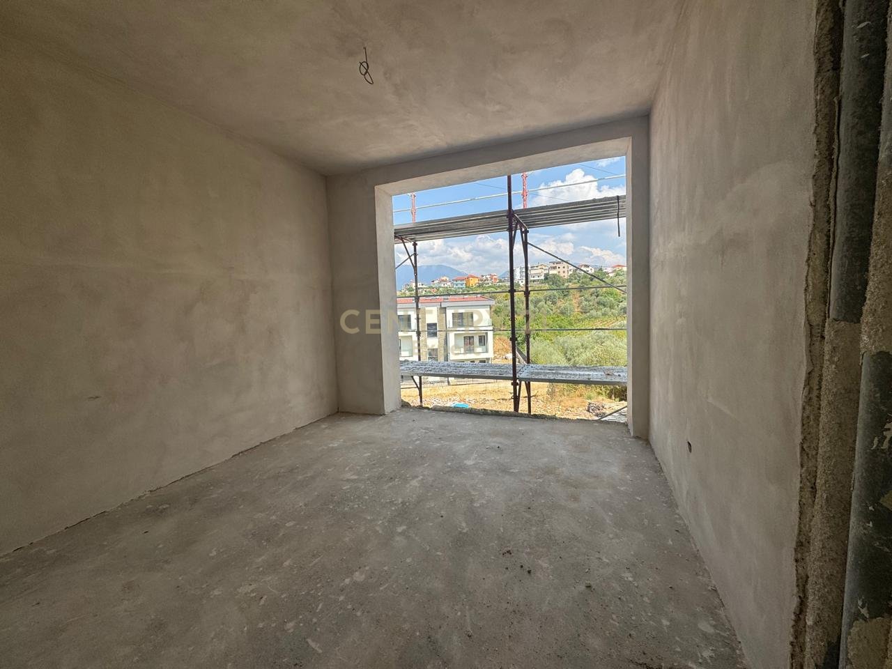 In vendita appartamento 2+1+2+ magazzino al Lake Diamond Residence