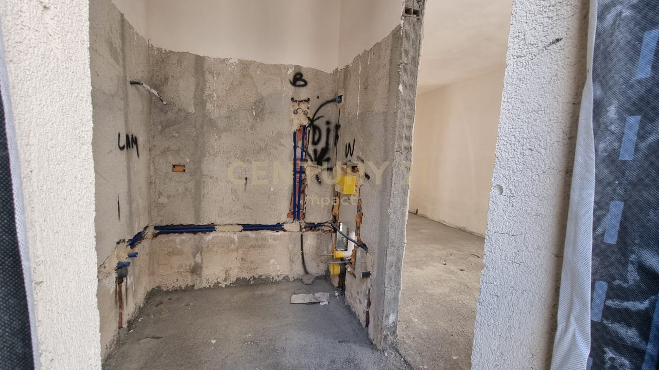 2+1 Apartment For Sale in Dry Lake, Tirana - €284,525 | 158.6 m²
