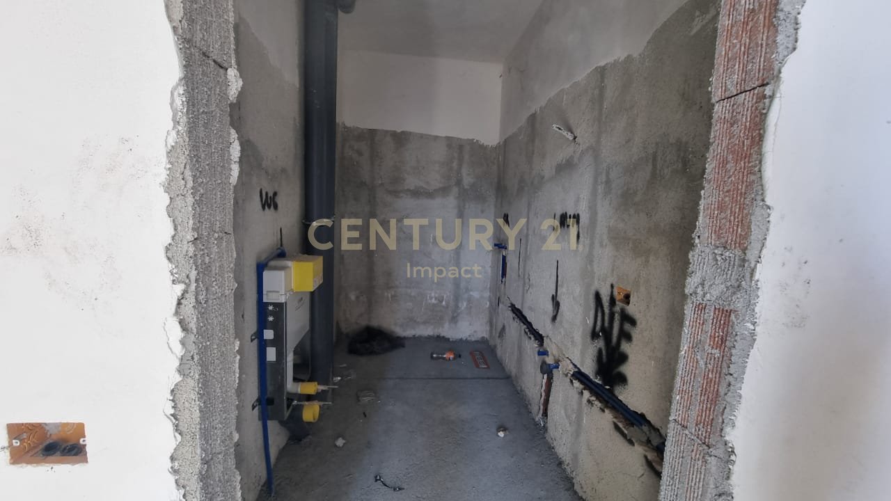 2+1 Apartment For Sale in Dry Lake, Tirana - €284,525 | 158.6 m²
