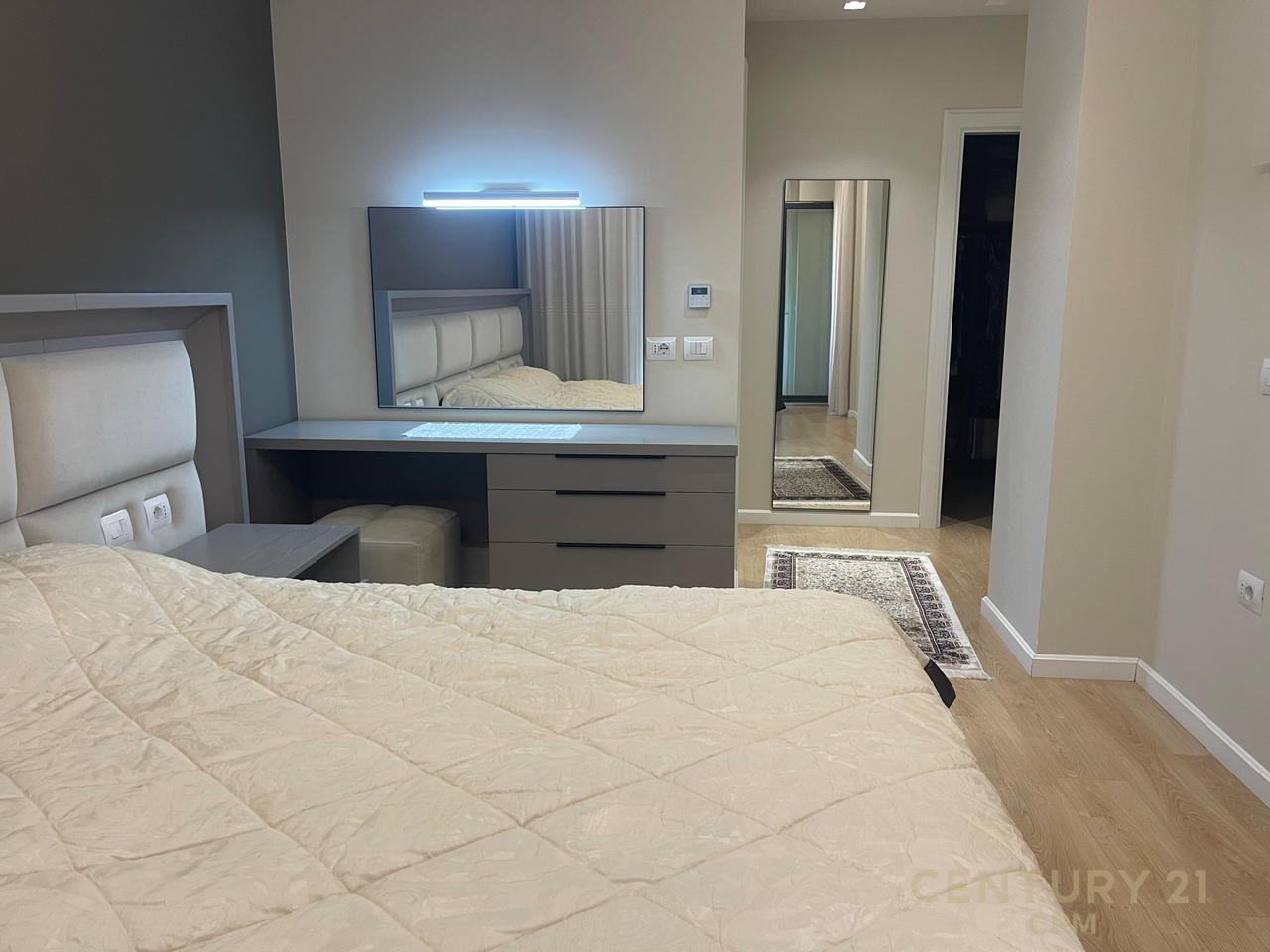 Apartament Modern 3+1+2 për Shitje në Rezidencën Viridario, Rruga e Kosovarëve