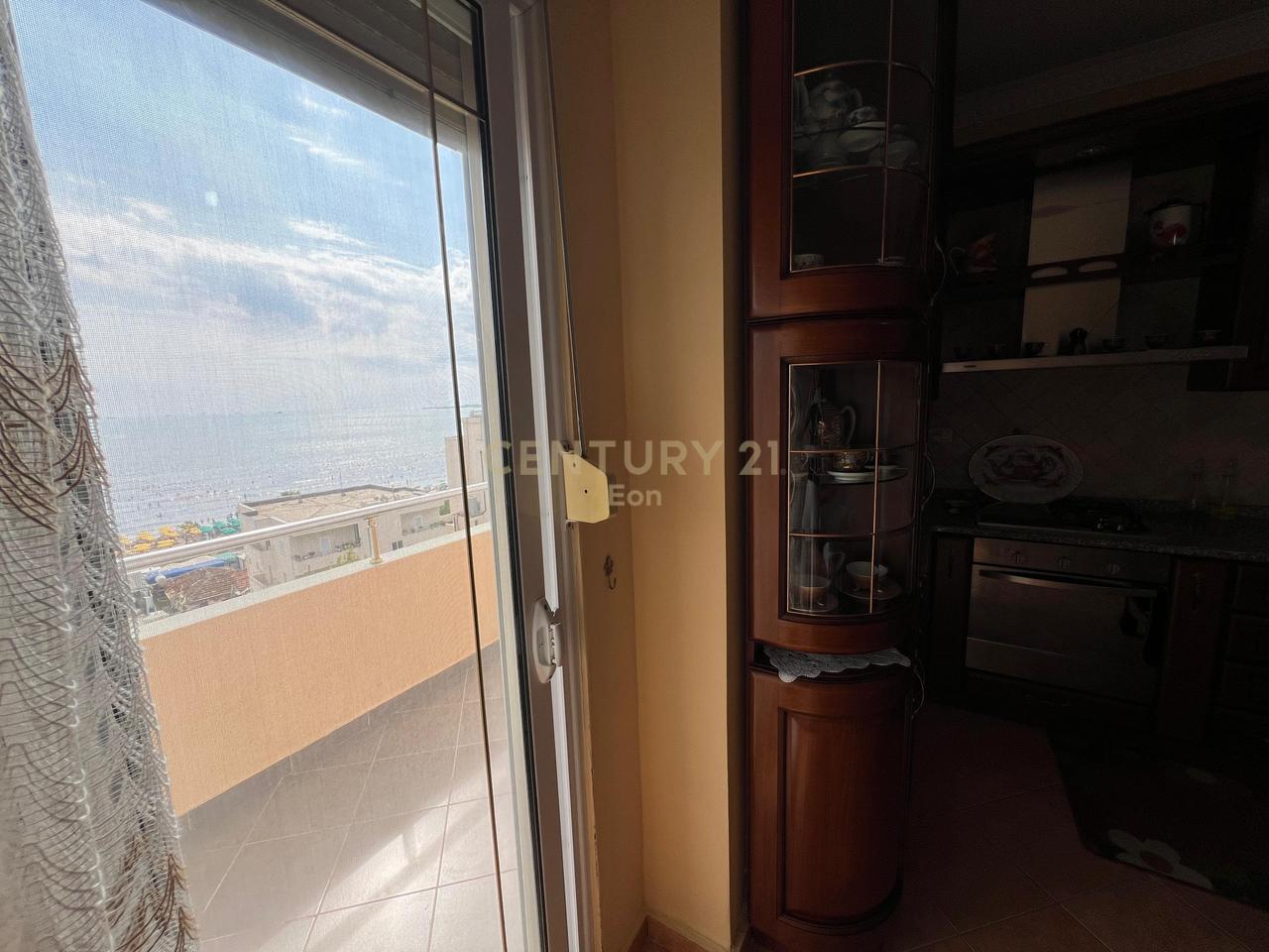 Apartament 2+1+2 me qira ne Plazh Rrota Kuqe, Durres!