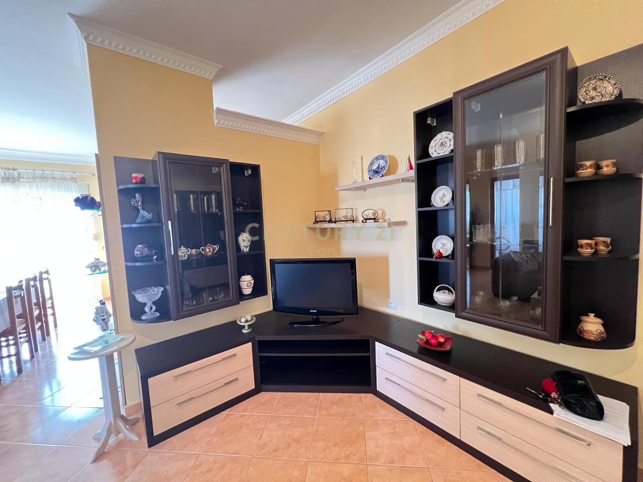 Apartament 2+1+2 me qira ne Plazh Rrota Kuqe, Durres!