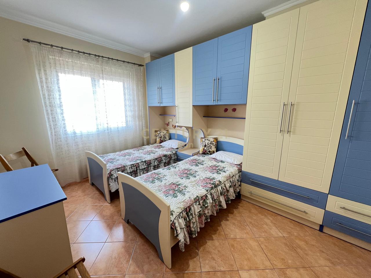 Apartament 2+1+2 me qira ne Plazh Rrota Kuqe, Durres!