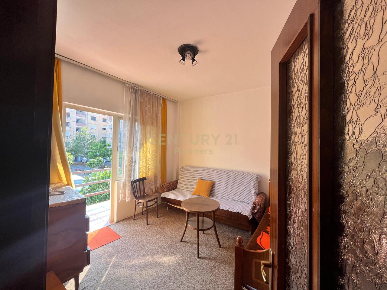 VILLA FOR SALE NEAR THE MILITARY HOSPITAL!