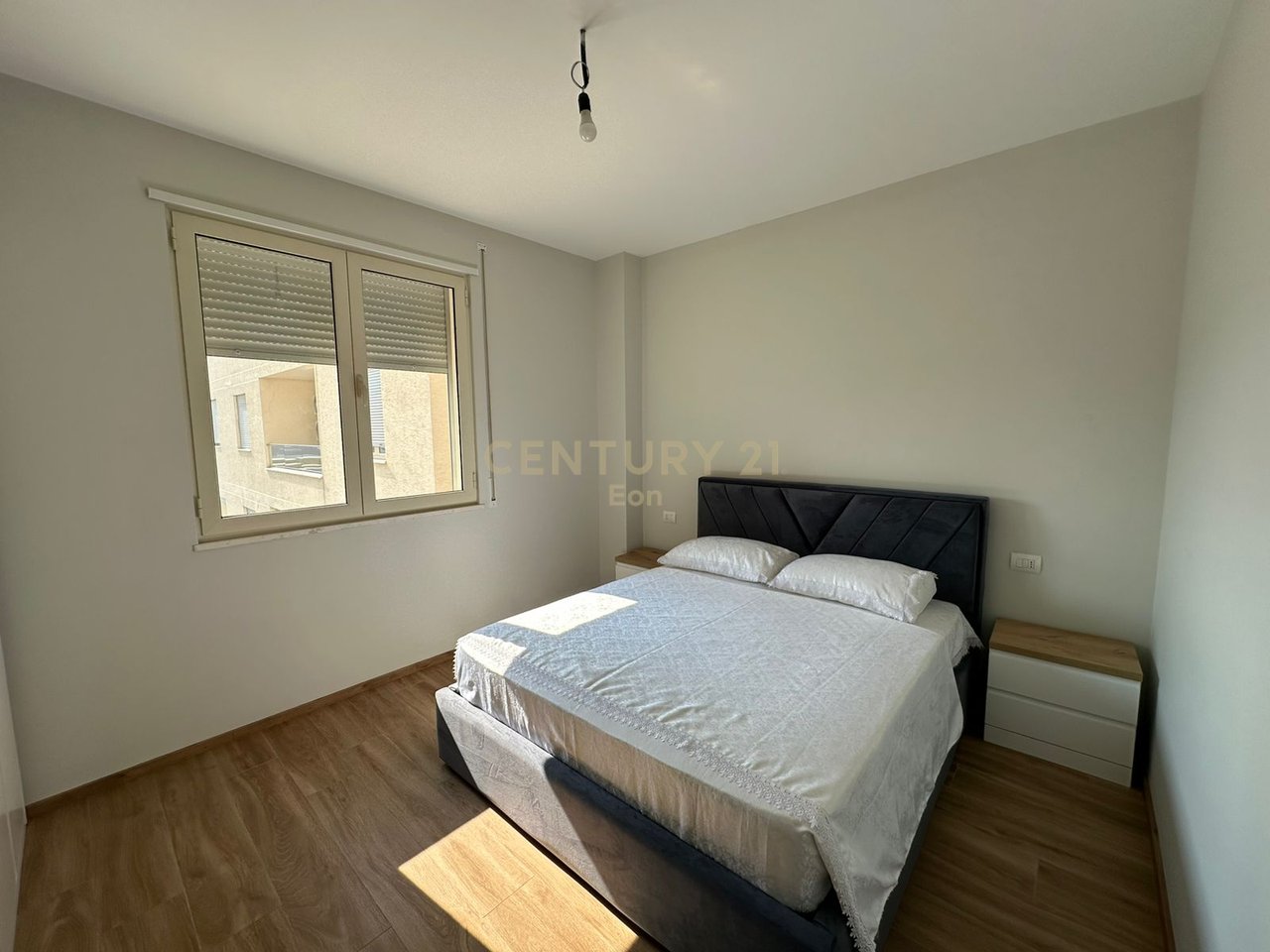 APPARTAMENTO 3+1+2 IN AFFITTO IN VIA PORTO A DURAZZO!
