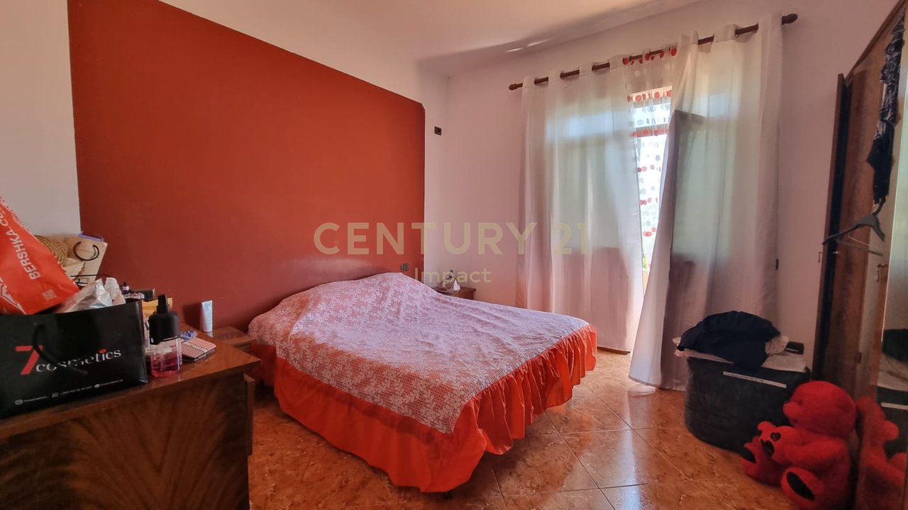 Apartament 3+1 Me Qira Tek Bulevardi i Ri Tiranë - 550€!