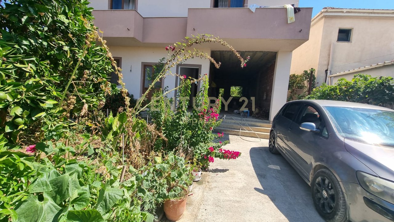 Apartament 3+1 Me Qira Tek Bulevardi i Ri Tiranë - 550€!