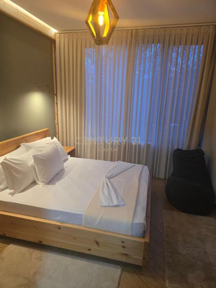 Super hotel ne shitje ne Voskopojë. Mundësi shumë e mirë investimi!