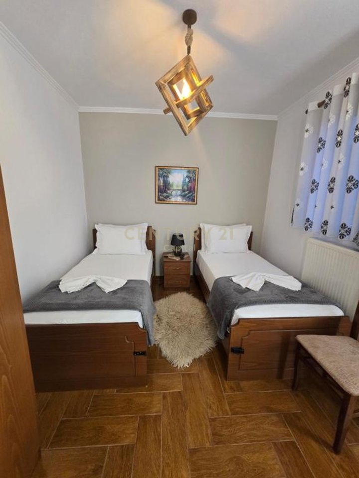 Super hotel ne shitje ne Voskopojë. Mundësi shumë e mirë investimi!