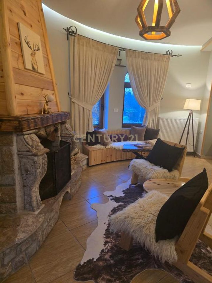 Super hotel ne shitje ne Voskopojë. Mundësi shumë e mirë investimi!