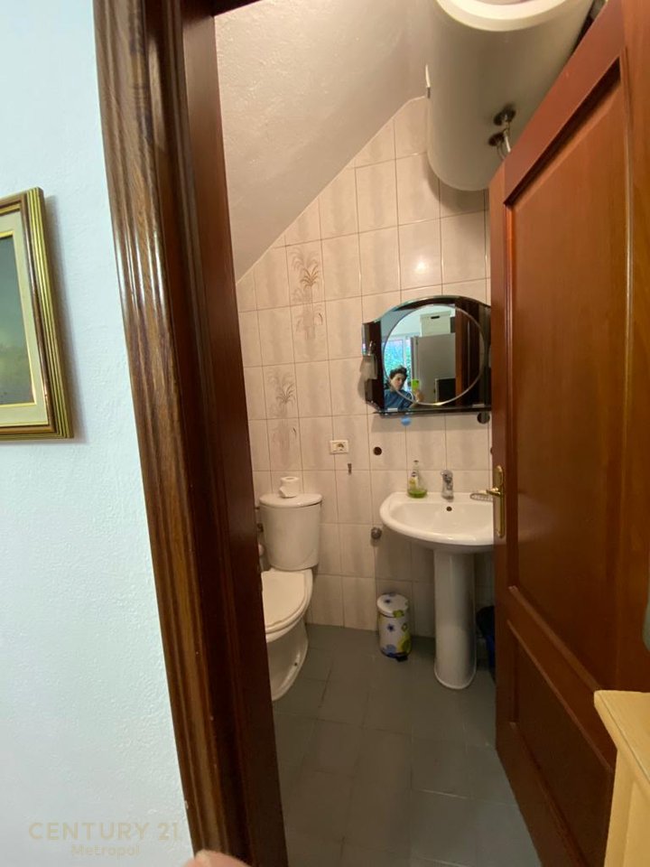 DUPLEX FOR RENT 3+1+2 NEAR 21 DECEMBER!