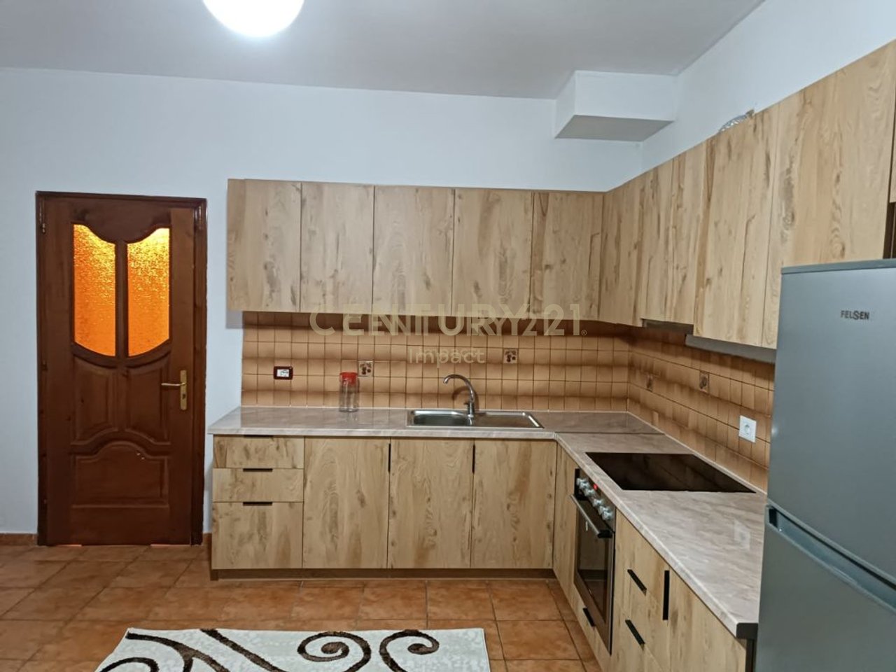 FOR RENT 4+1 APARTMENT FOR LIVING, IN KINOSTUDIO!