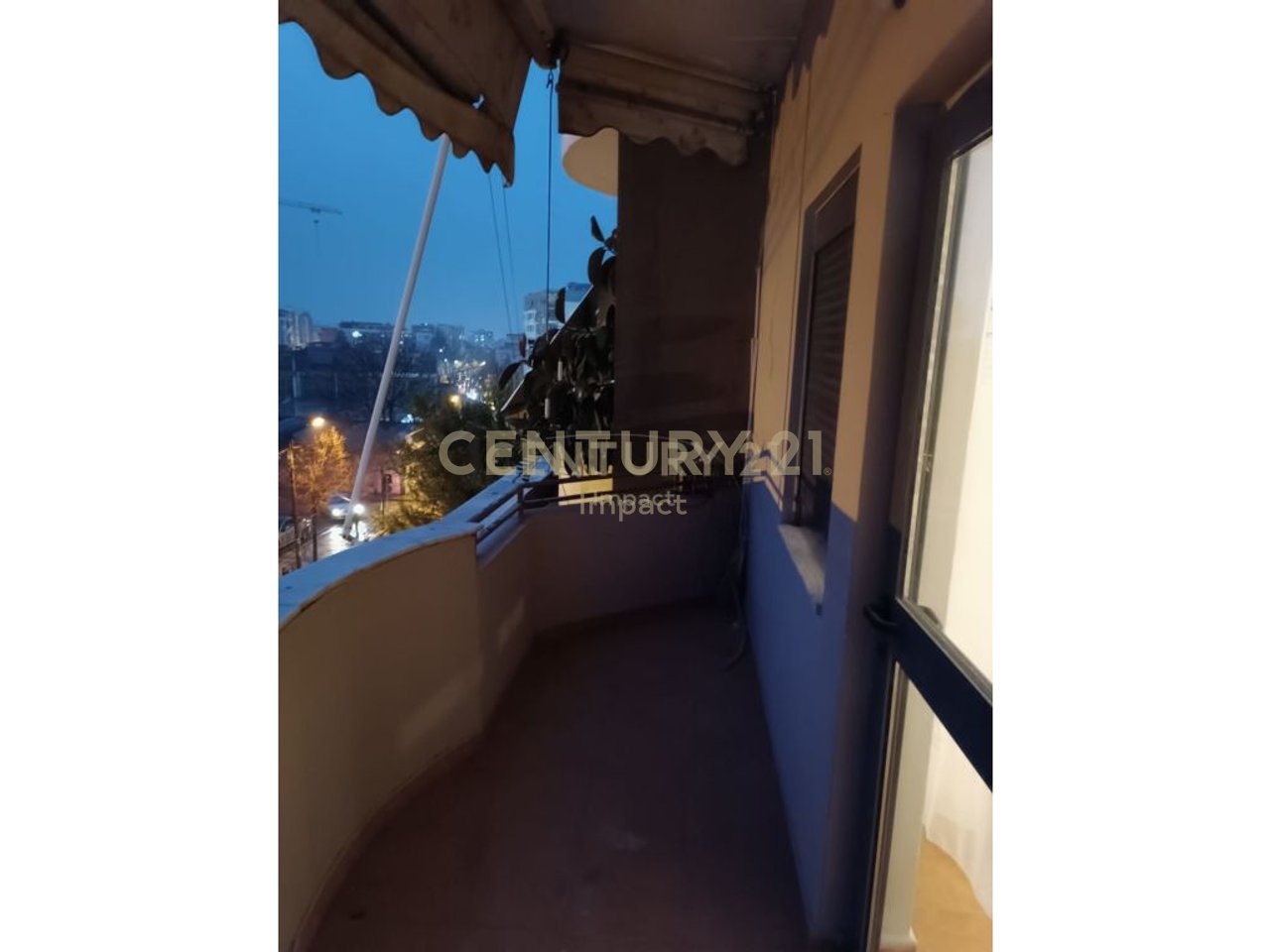 FOR RENT 4+1 APARTMENT FOR LIVING, IN KINOSTUDIO!