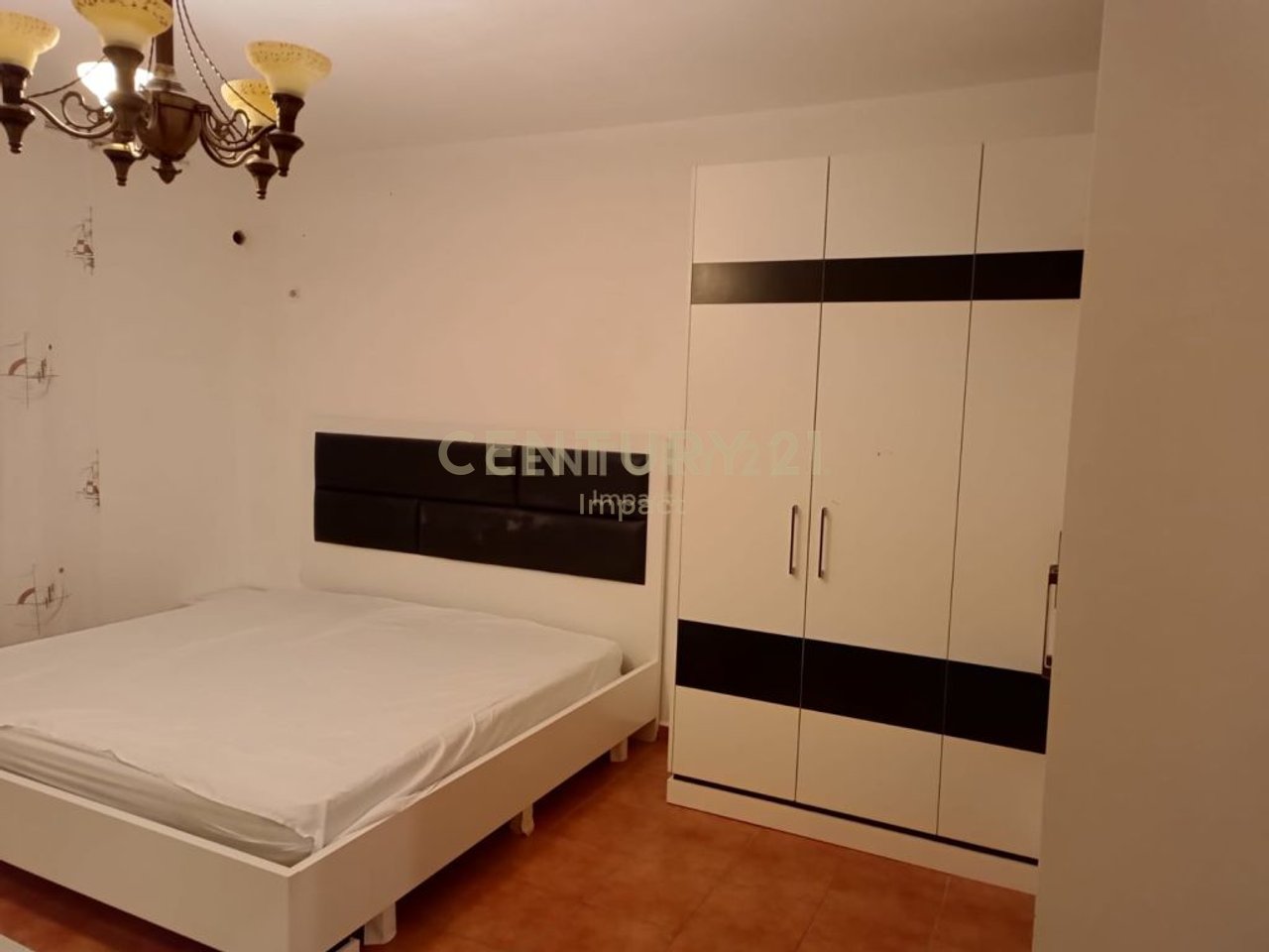FOR RENT 4+1 APARTMENT FOR LIVING, IN KINOSTUDIO!