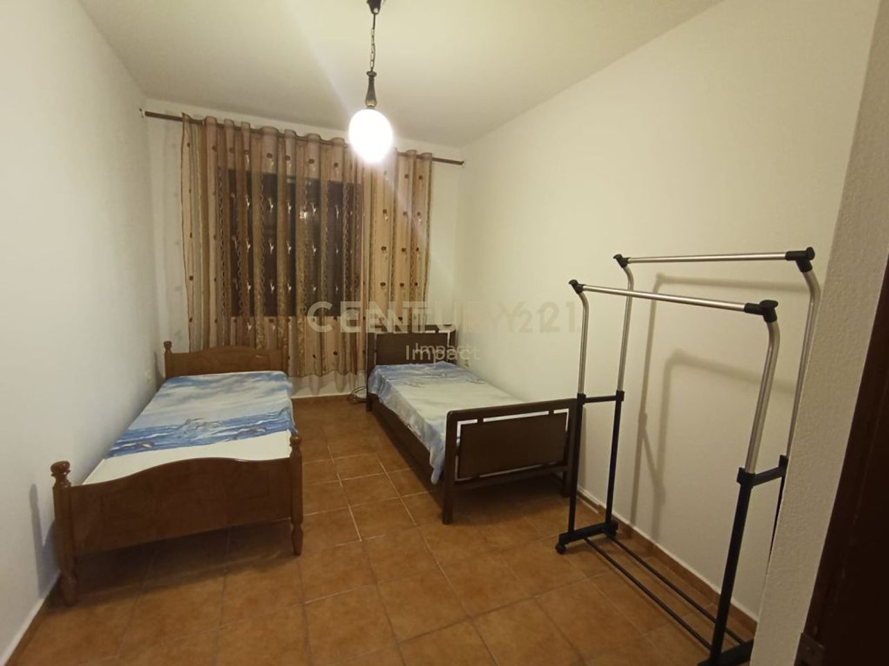FOR RENT 4+1 APARTMENT FOR LIVING, IN KINOSTUDIO!