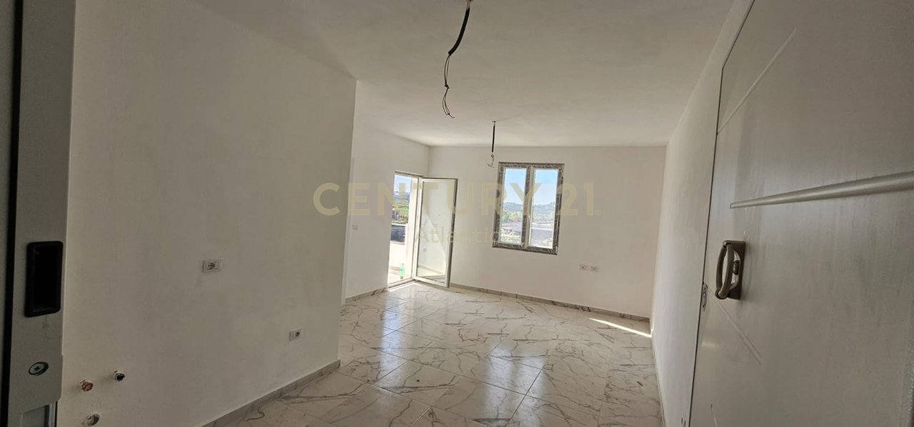 Apartament 1+1 Në Shitje në Golem, Durrës ( Prane Hotel Flower ) - 80,000€ | 59 m²