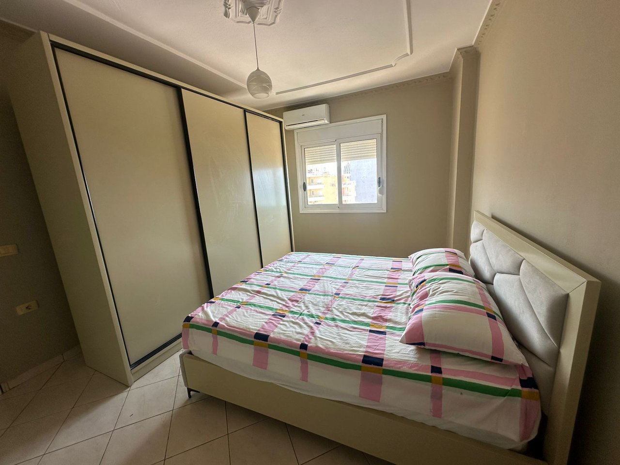 APARTAMENT 1+1 PER QERA,PRANE PORTIT!