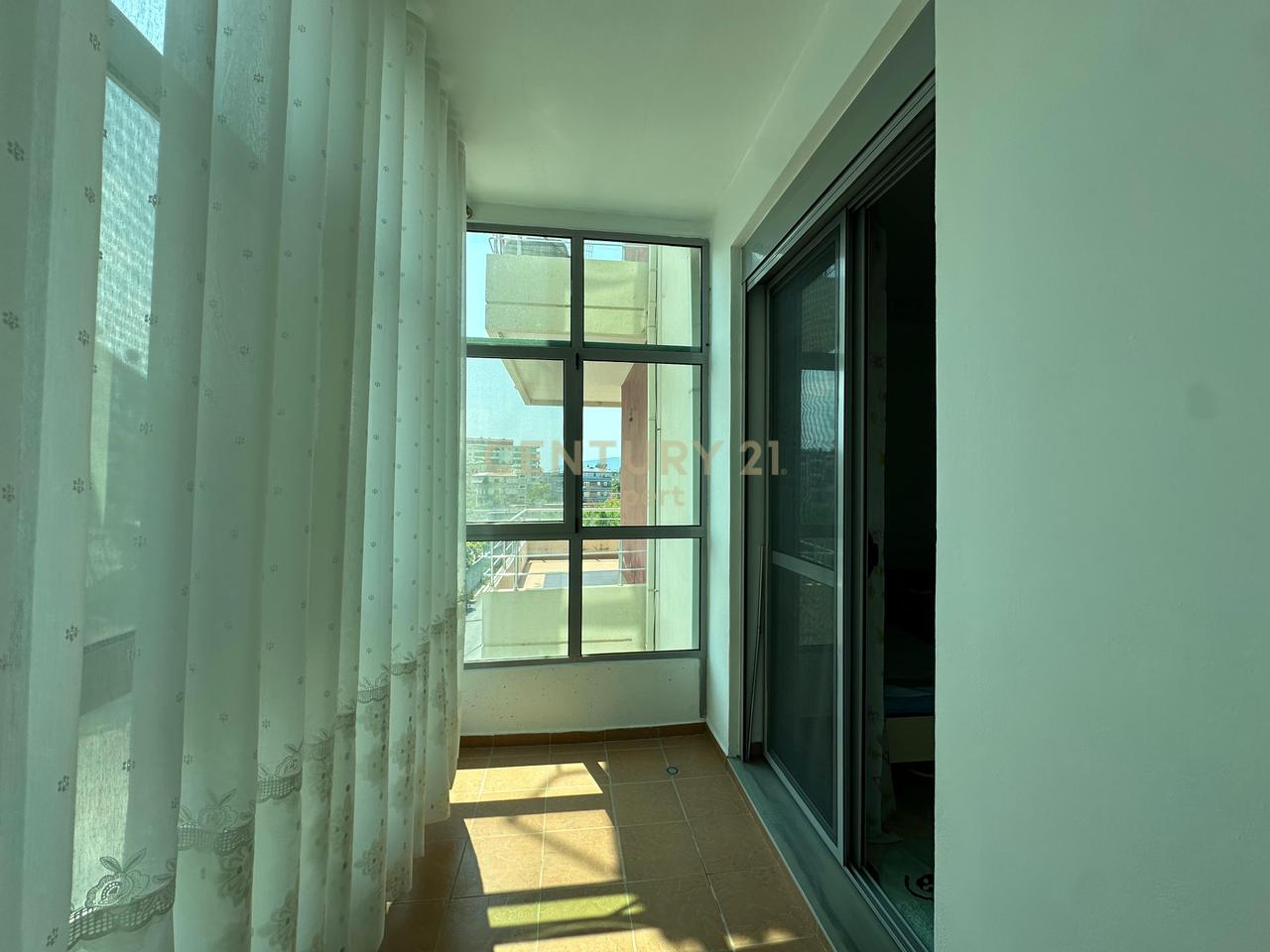 Apartament 2+1 Me Qira në Vlorë