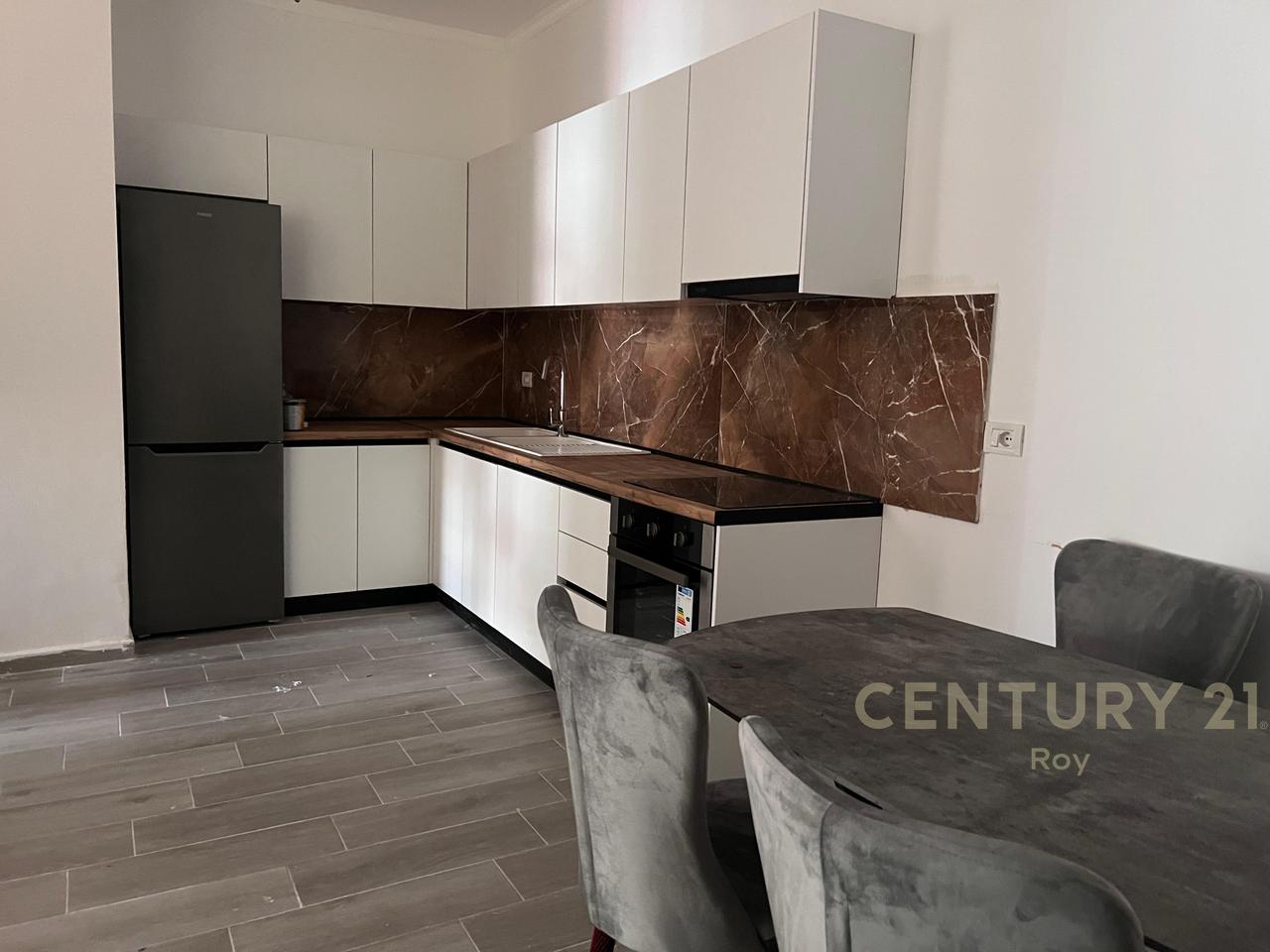 Apartament 1+1 Për Shitje në Plazh Iliria, Durrës  me oborr, vetem 30m nga deti - 89,000€ | 63.47 m²