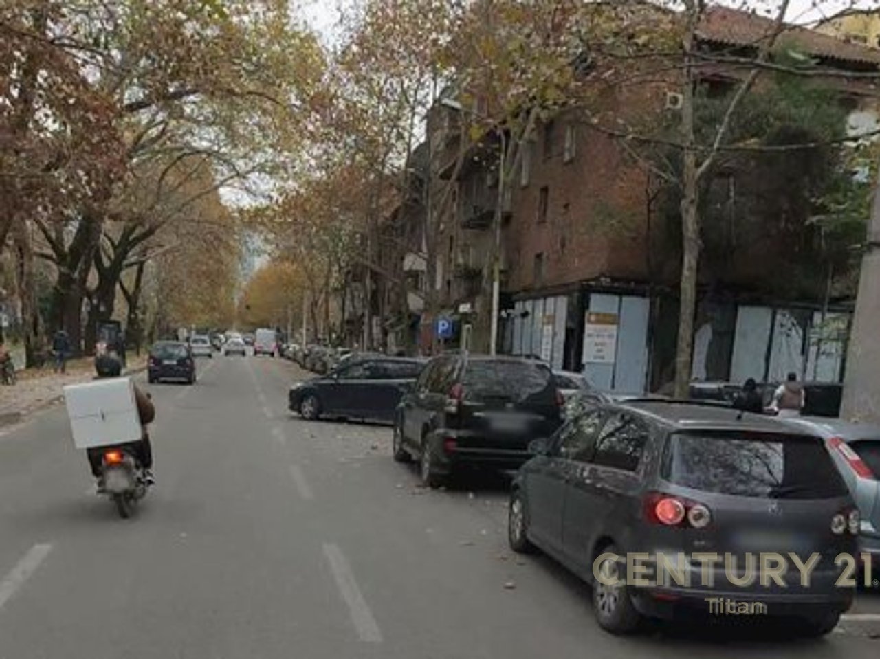 Spazio commerciale in affitto sulla strada di fronte all'ex Esposizione!