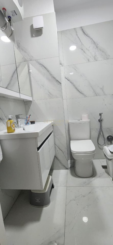 Appartamento 2+1 in affitto in Via Kavaja