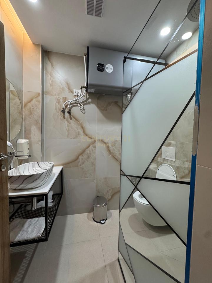 HOTEL FOR RENT ON ELBASAN STREET!