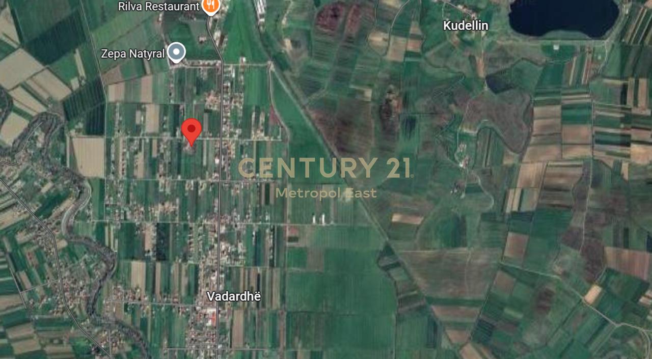 Shitet 4,000 m² Vresht në Prodhim + 1,344 m² Truall me Shtëpi 1-Katëshe, Vadardhë – Durrës