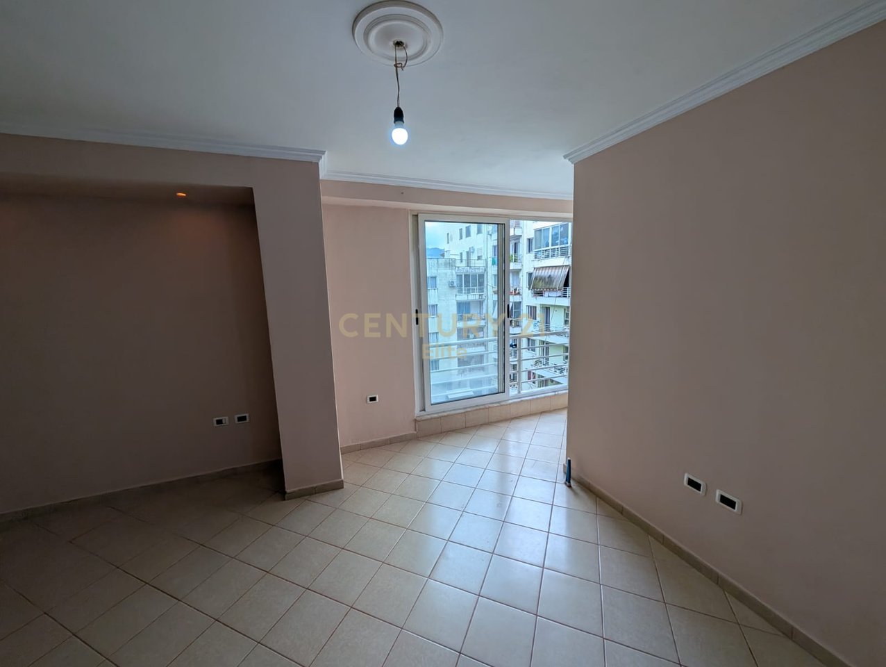 Apartment 2+1+2 for sale at the Cabej Apartments in YZBERISH.