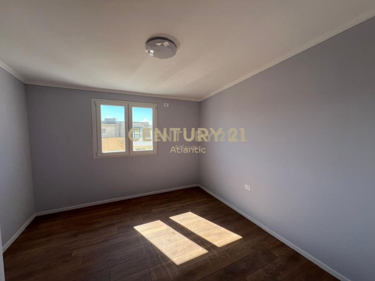 2+1 Apartment for Sale in Iliria Beach, Durrës - €125,000 | 85.10 m²