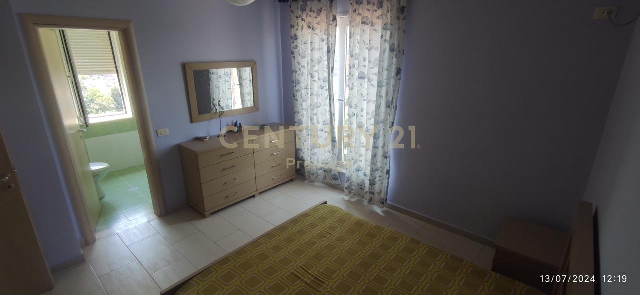 APARTAMENT 2+1+2 ME QIRA, PRANE QYTET STUDENTIT, TIRANE!