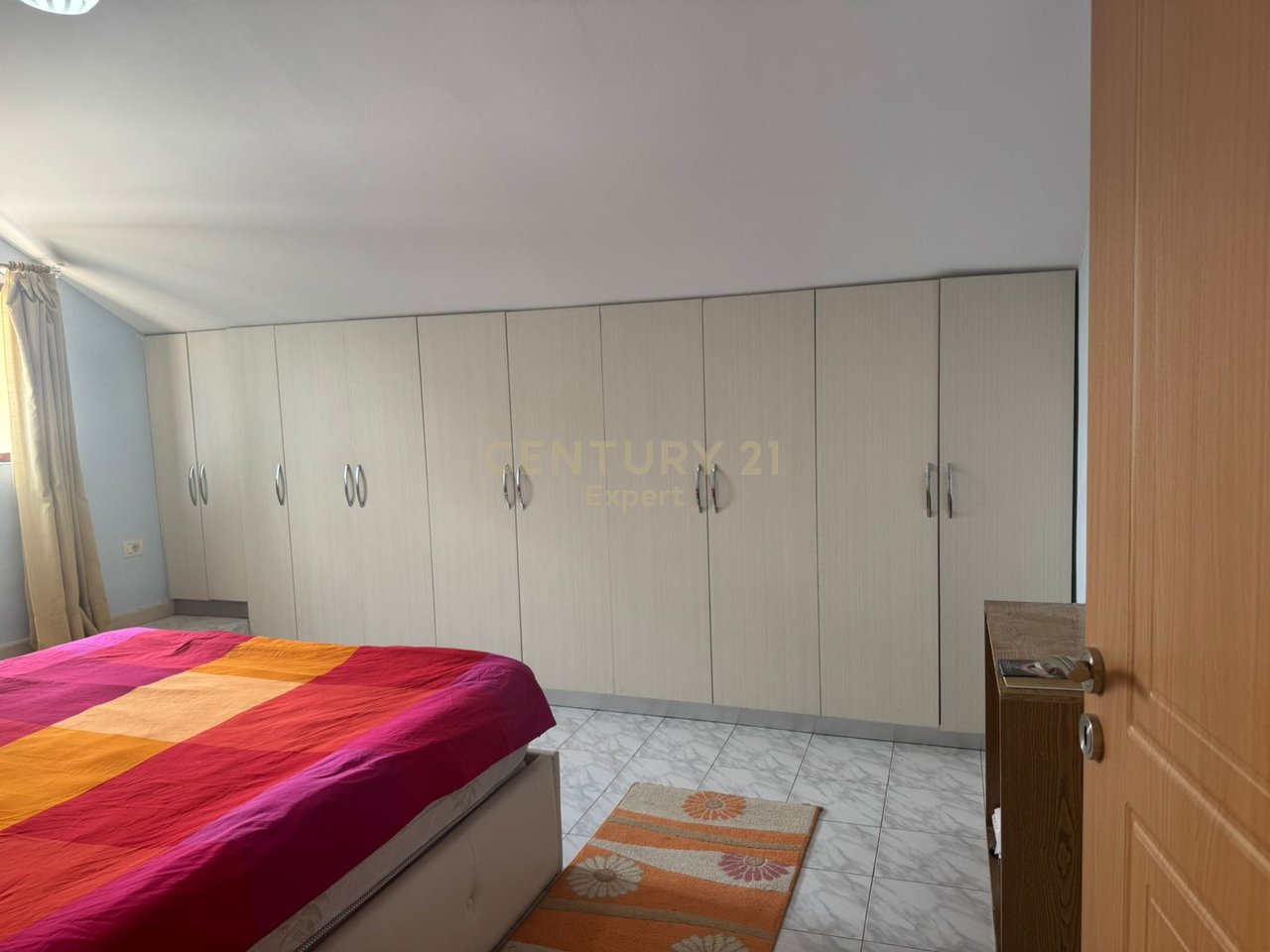 Apartament 1+1 me Qira në Rrugën Pjeter Budi