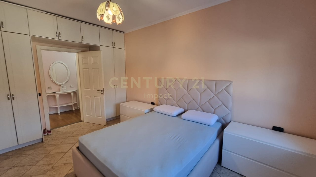 Apartament 2+1 Me Qira në Rrugën Mihal Grameno, Tiranë - 700€!
